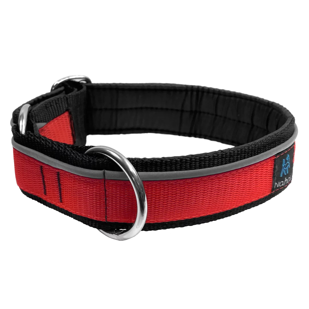 NAHAK | Collier rouge pour chien - rembourré avec réflecteur. Nature Animale, votre référence en alimentation animale et sport canin à Mascouche.