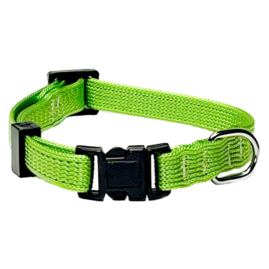 Collier chat en nylon durable conçu pour le confort et la sécurité. Nature Animale, votre référence en alimentation et sports canin à Mascouche.