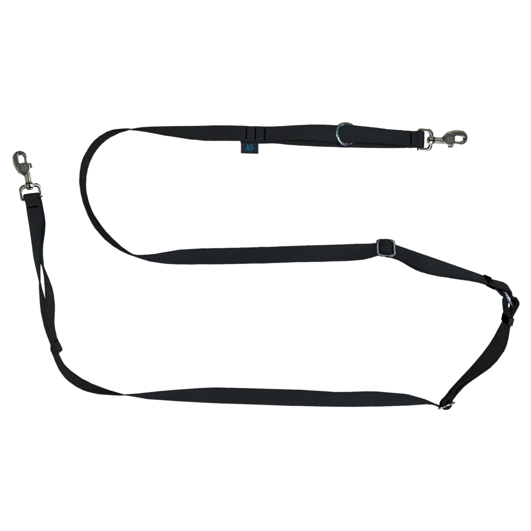 NAHAK | Laisse noire pour chien - multifonction ajustable. Nature Animale, votre référence en alimentation animale et sport canin à Mascouche.