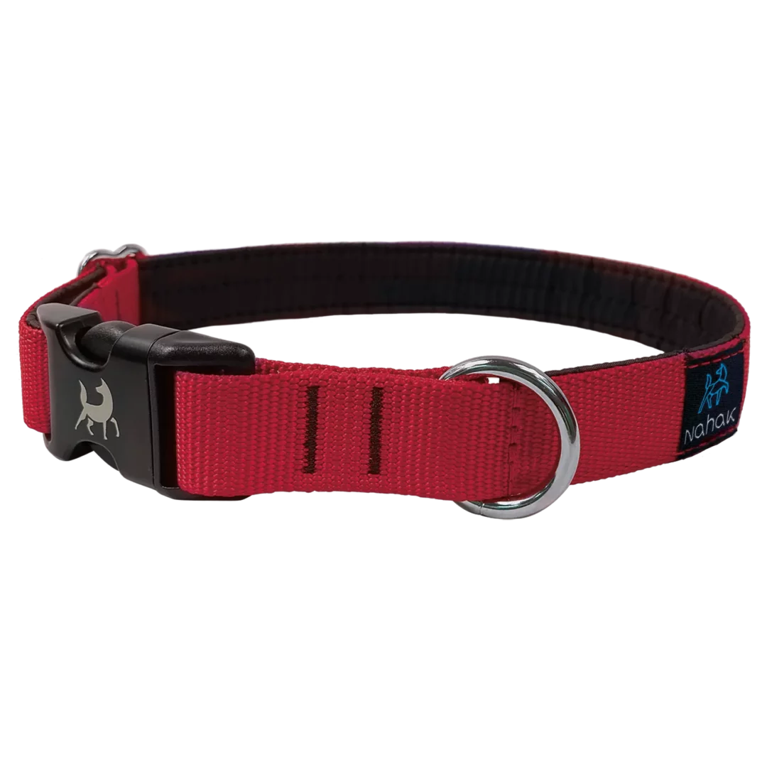 NAHAK | Collier rouge pour chien - rembourré avec clip. Nature Animale, votre référence en alimentation animale et sport canin à Mascouche.