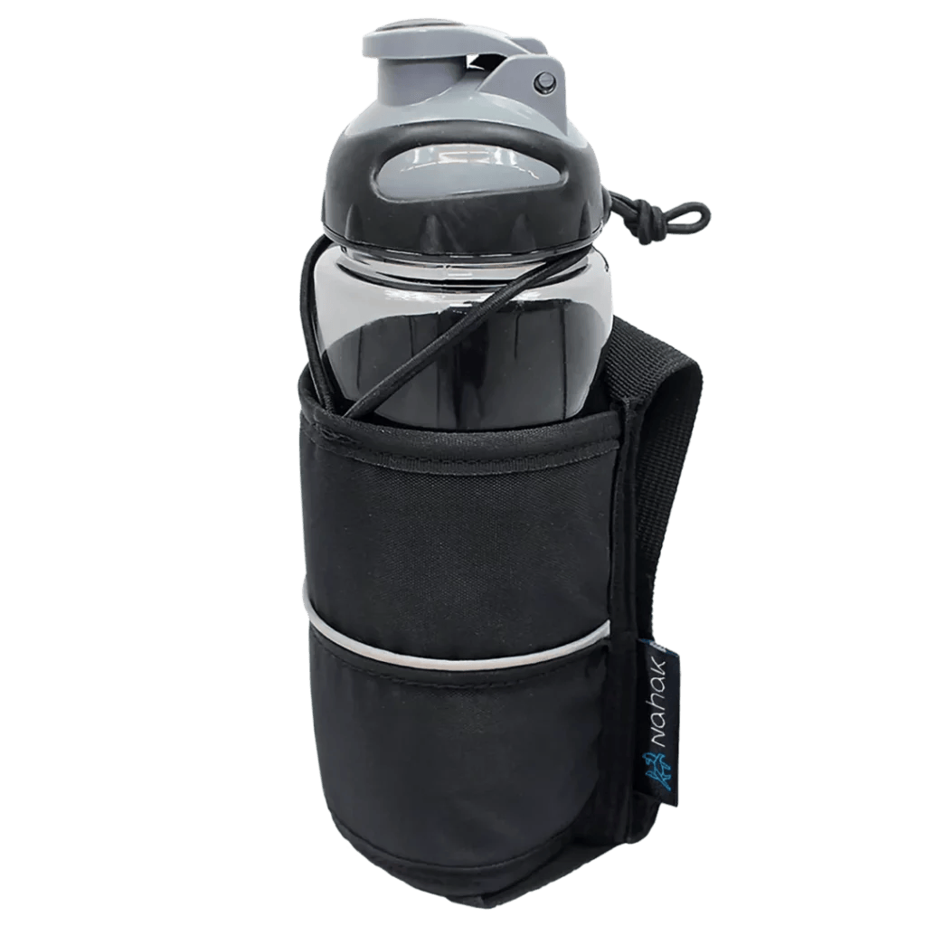 NAHAK | Porte-gourde amovible pour ceinture multifonctions ou de traction hybride. Nature Animale, votre référence en alimentation animale à Mascouche.