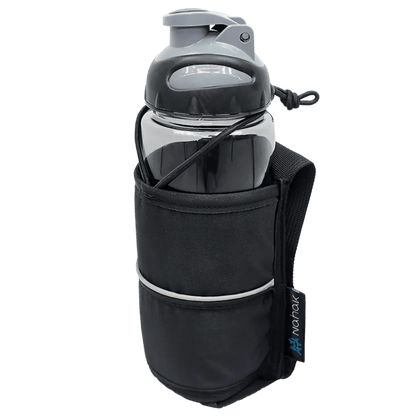 NAHAK | Porte-gourde amovible pour ceinture multifonctions ou de traction hybride. Nature Animale, votre référence en alimentation animale à Mascouche.