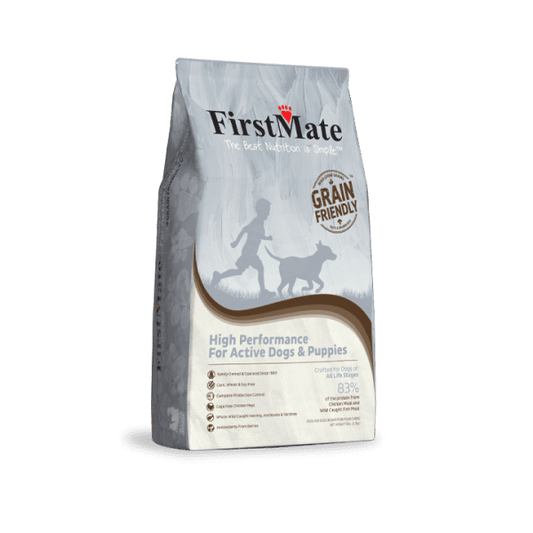 FIRSTMATE | Chien chiot haute performance. Nature Animale, votre référence en alimentation animale au Québec.